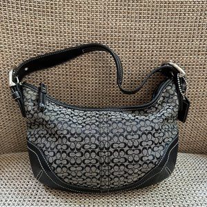 COACH Authentic & Vintage Black Signature Canvas Hobo